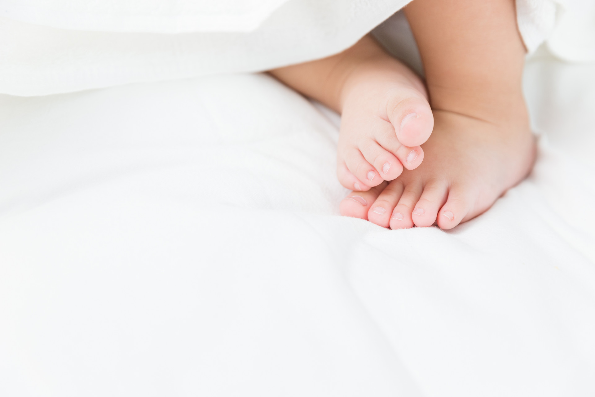 1630482702642055.jpg 攝圖網_501210369_banner_嬰兒腳特寫(企業商用).jpg